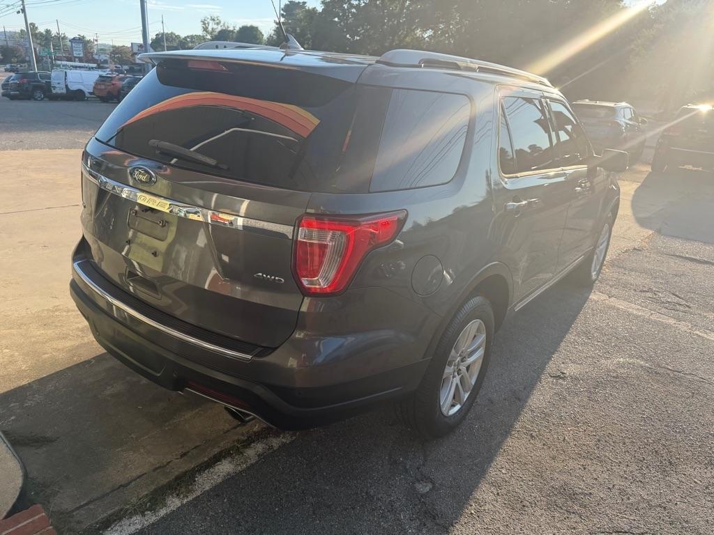 Ford Explorer XLT 4WD 2018