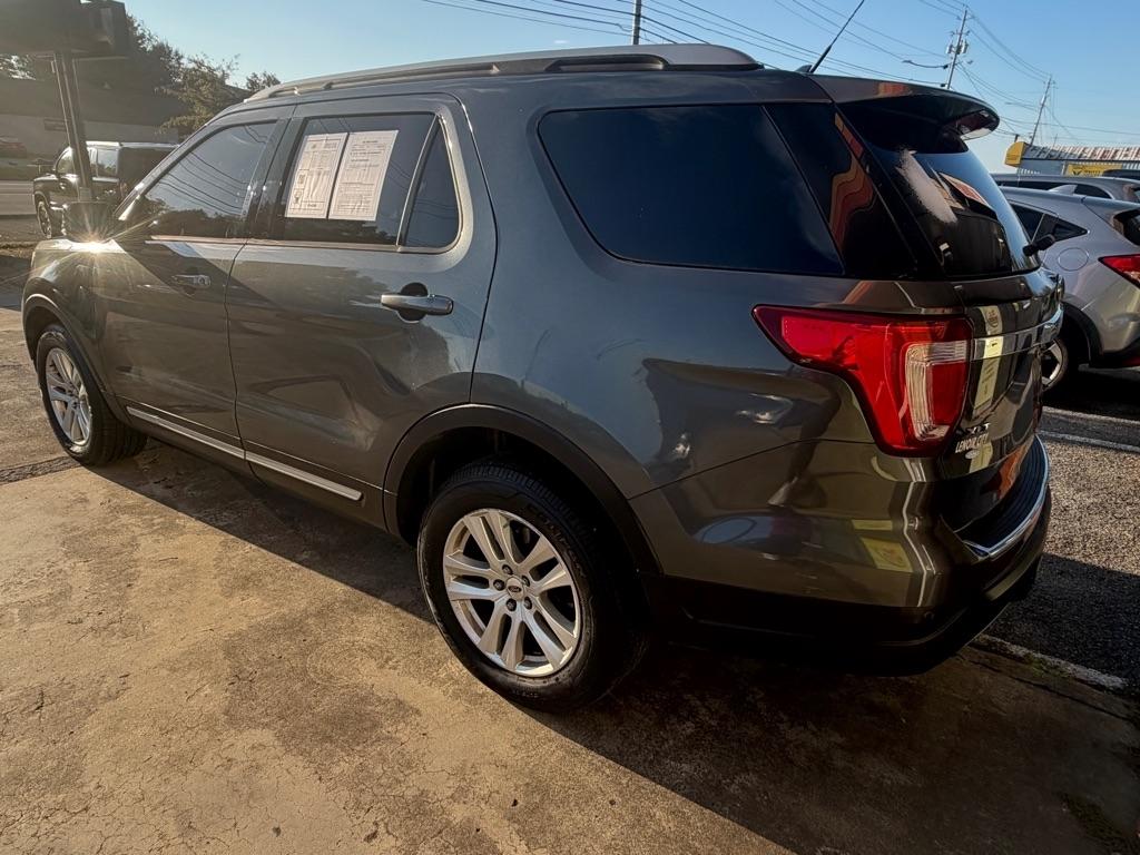 Ford Explorer XLT 4WD 2018