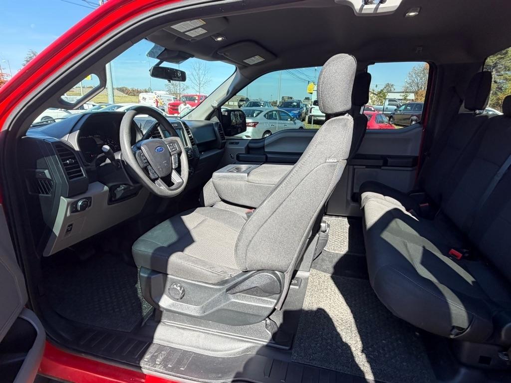Ford F-150 XL SuperCab 8-ft. Bed 4WD 2019