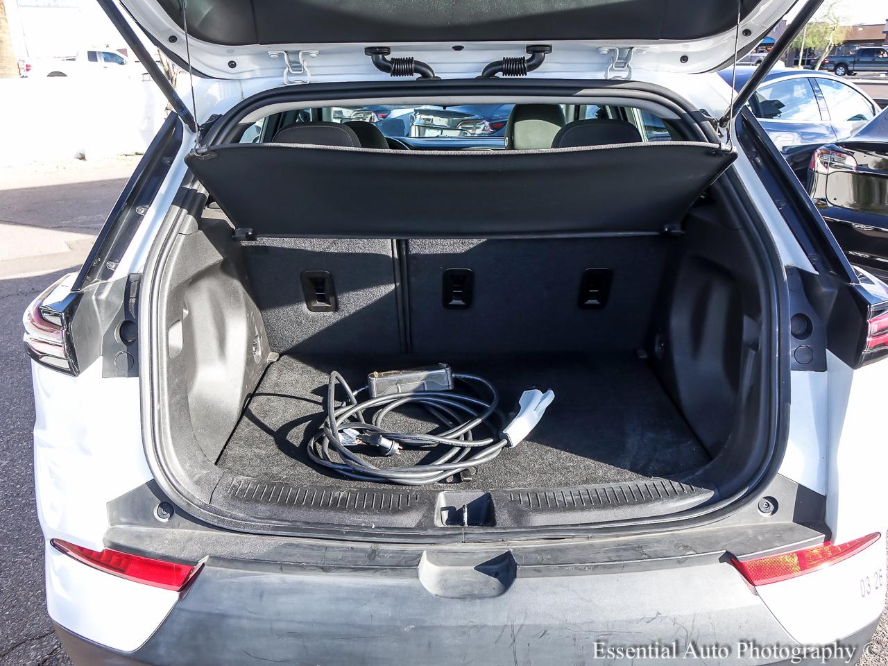 2023 Chevrolet Bolt EV LT 4D Hatchback - White exterior view 17