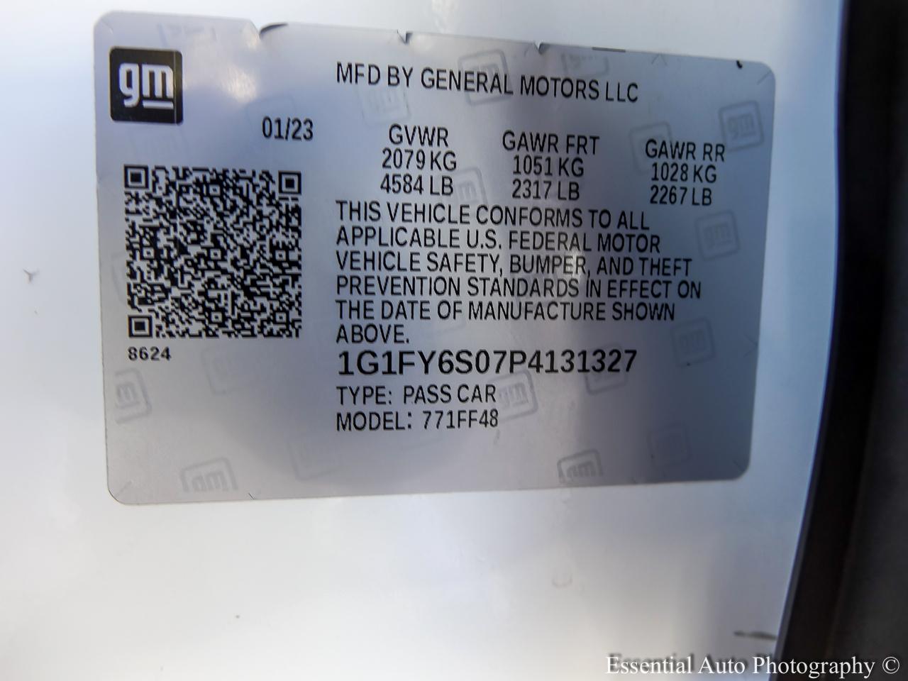 2023 Chevrolet Bolt EV LT 4D Hatchback - White exterior view 20