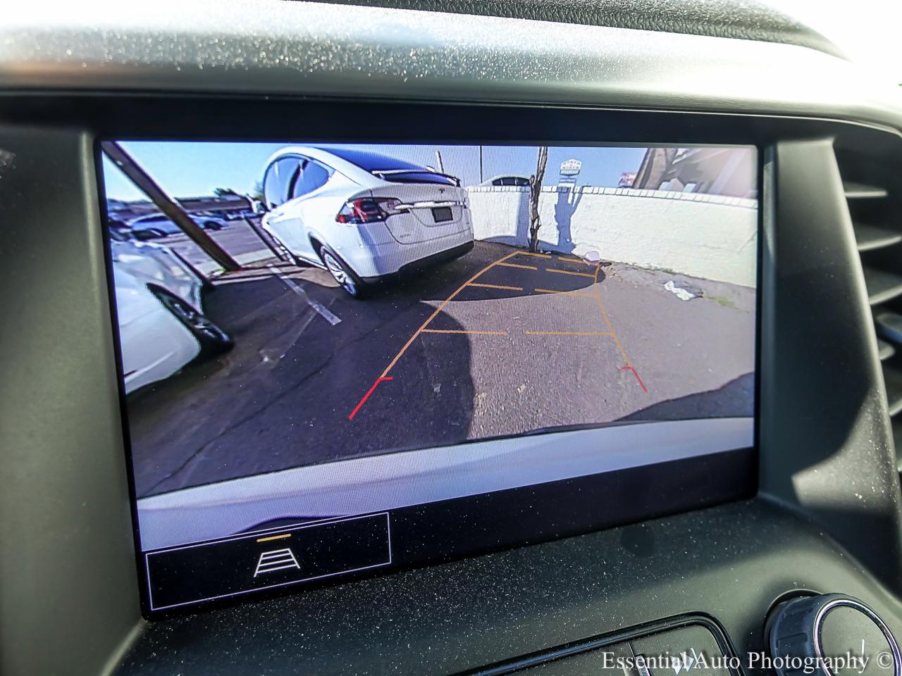 2023 GMC Acadia SLT - White exterior view 16