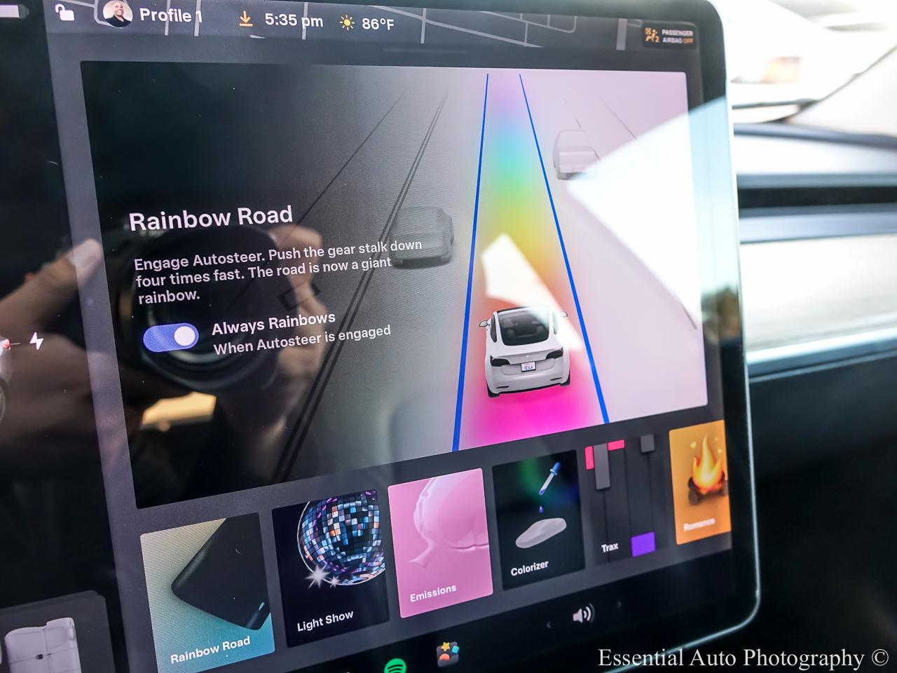 2018 Tesla Model 3 Long Range 4D Sedan AWD - Gray exterior view 15