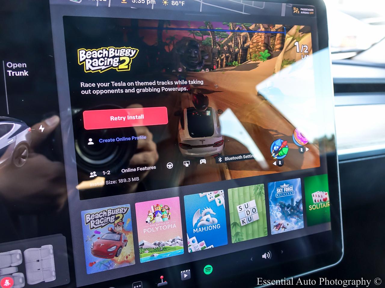 2018 Tesla Model 3 Long Range 4D Sedan AWD - Gray exterior view 16