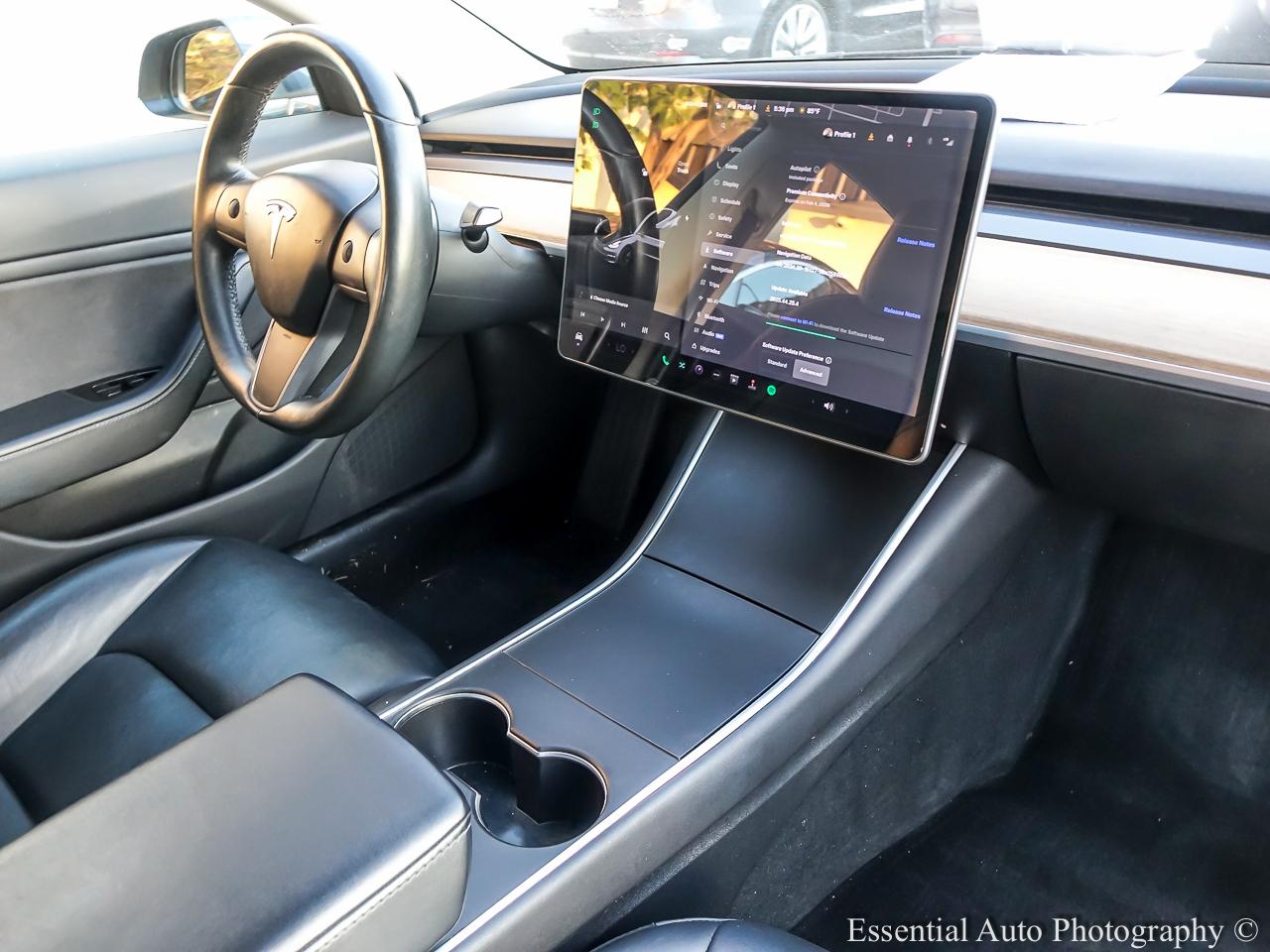 Tesla Model 3 Long Range 4D Sedan AWD 2018