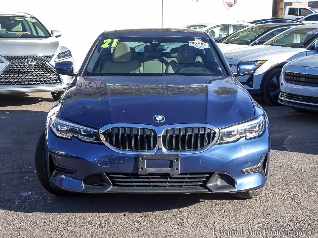 BMW 3-Series 330e 2021