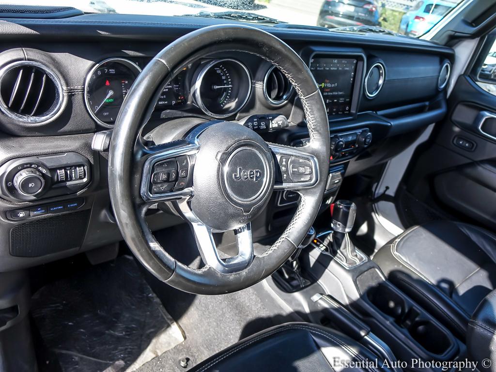 2022 Jeep Wrangler 4xe Unlimited Sahara 4XE 4D SUV 4WD - White exterior view 9