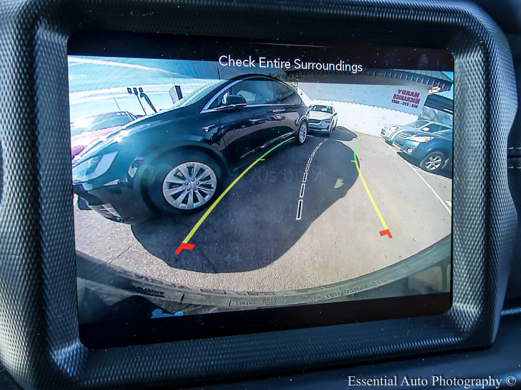 2022 Jeep Wrangler 4xe Unlimited Sahara 4XE 4D SUV 4WD - White exterior view 15