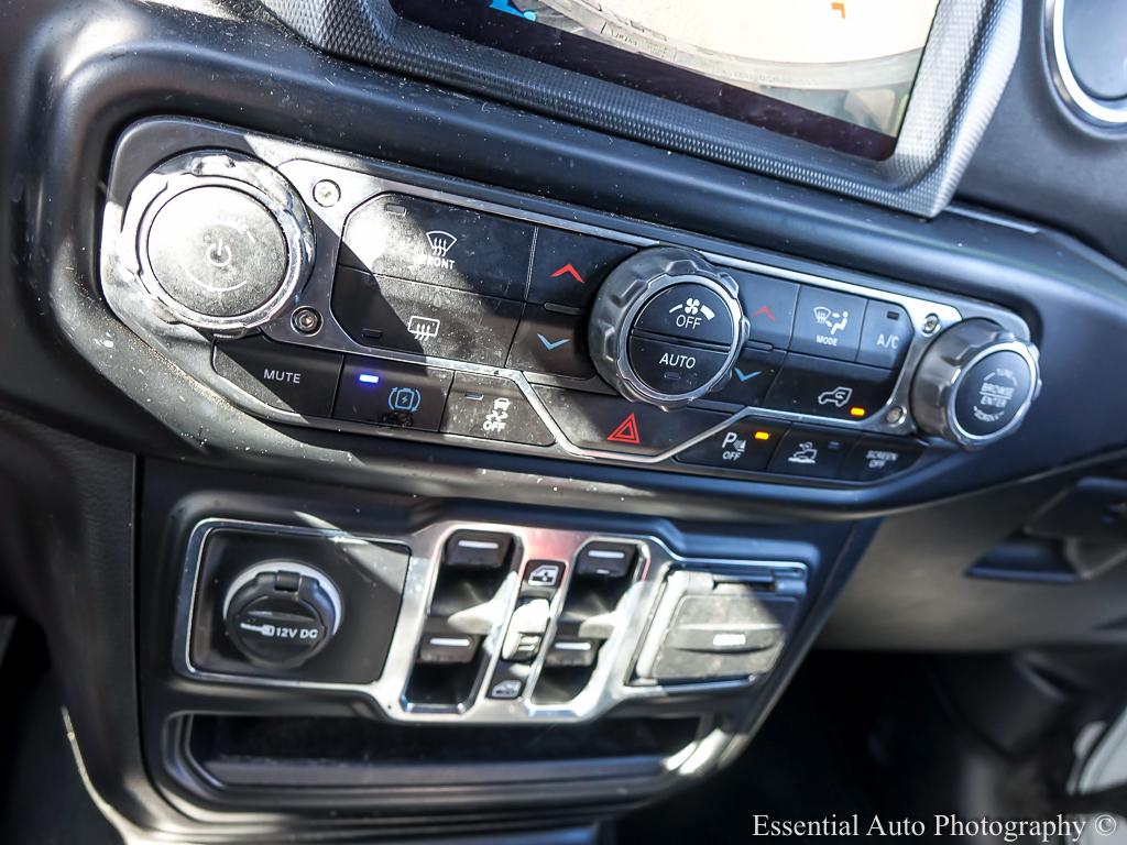 2022 Jeep Wrangler 4xe Unlimited Sahara 4XE 4D SUV 4WD - White exterior view 16