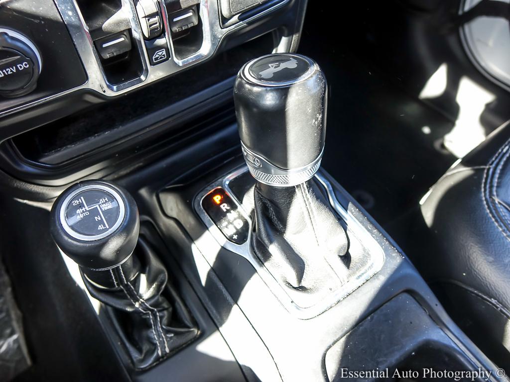 2022 Jeep Wrangler 4xe Unlimited Sahara 4XE 4D SUV 4WD - White exterior view 17