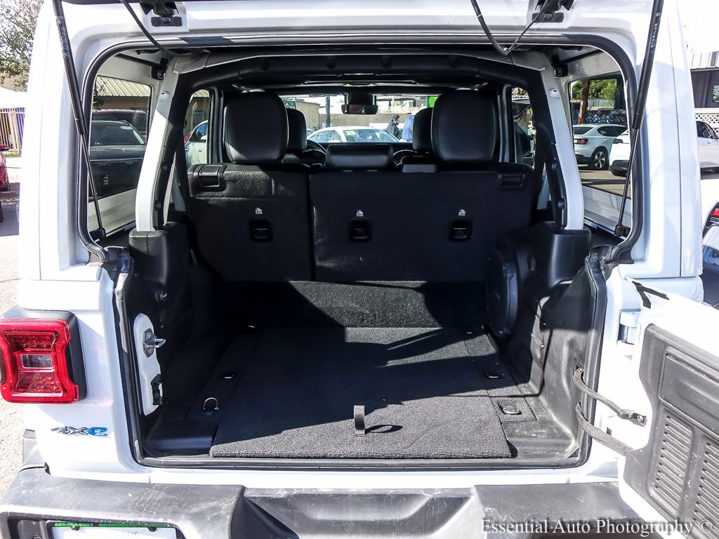 2022 Jeep Wrangler 4xe Unlimited Sahara 4XE 4D SUV 4WD - White exterior view 18