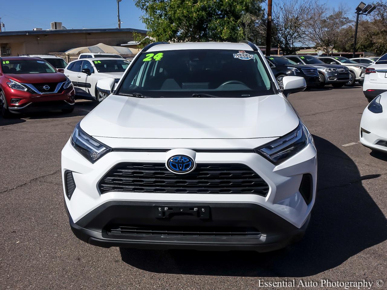 Toyota RAV4 Hybrid  2024