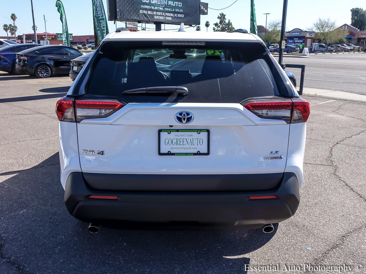 Toyota RAV4 Hybrid  2024
