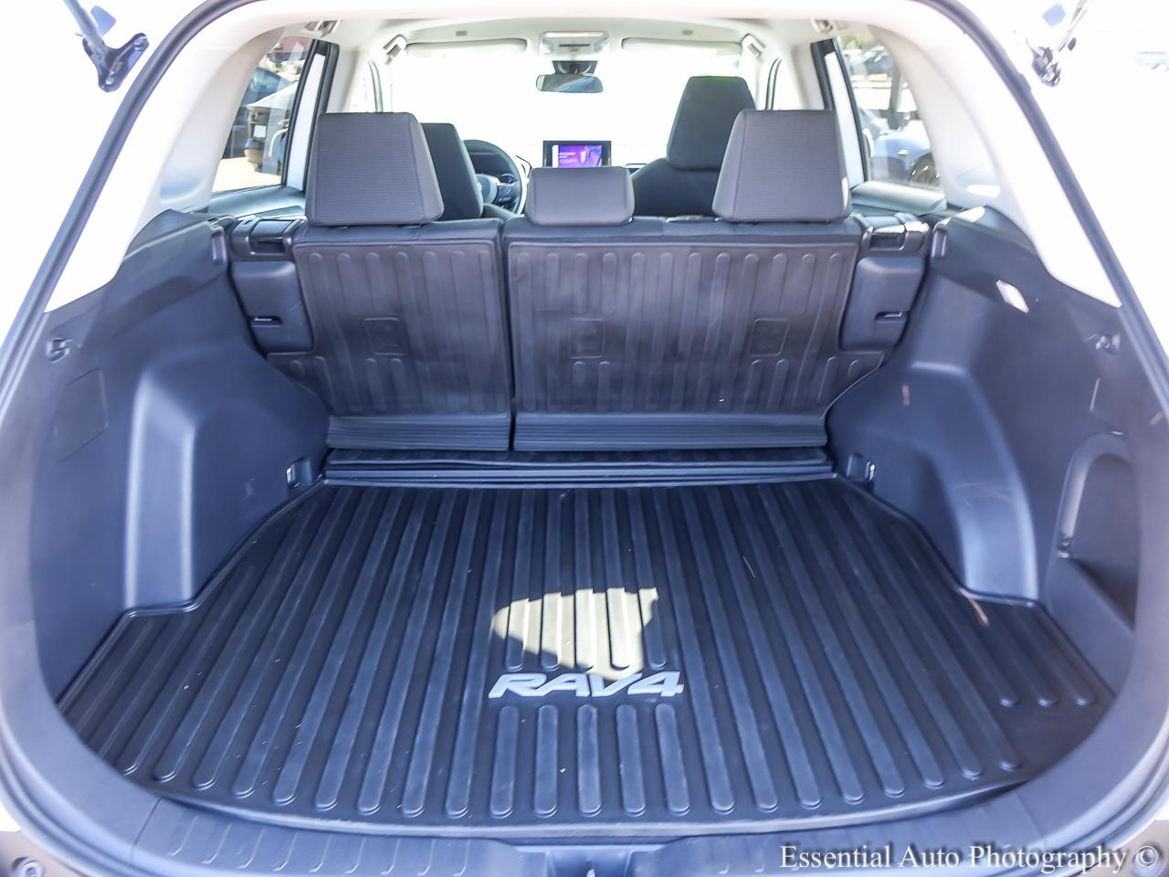 Toyota RAV4 Hybrid  2024