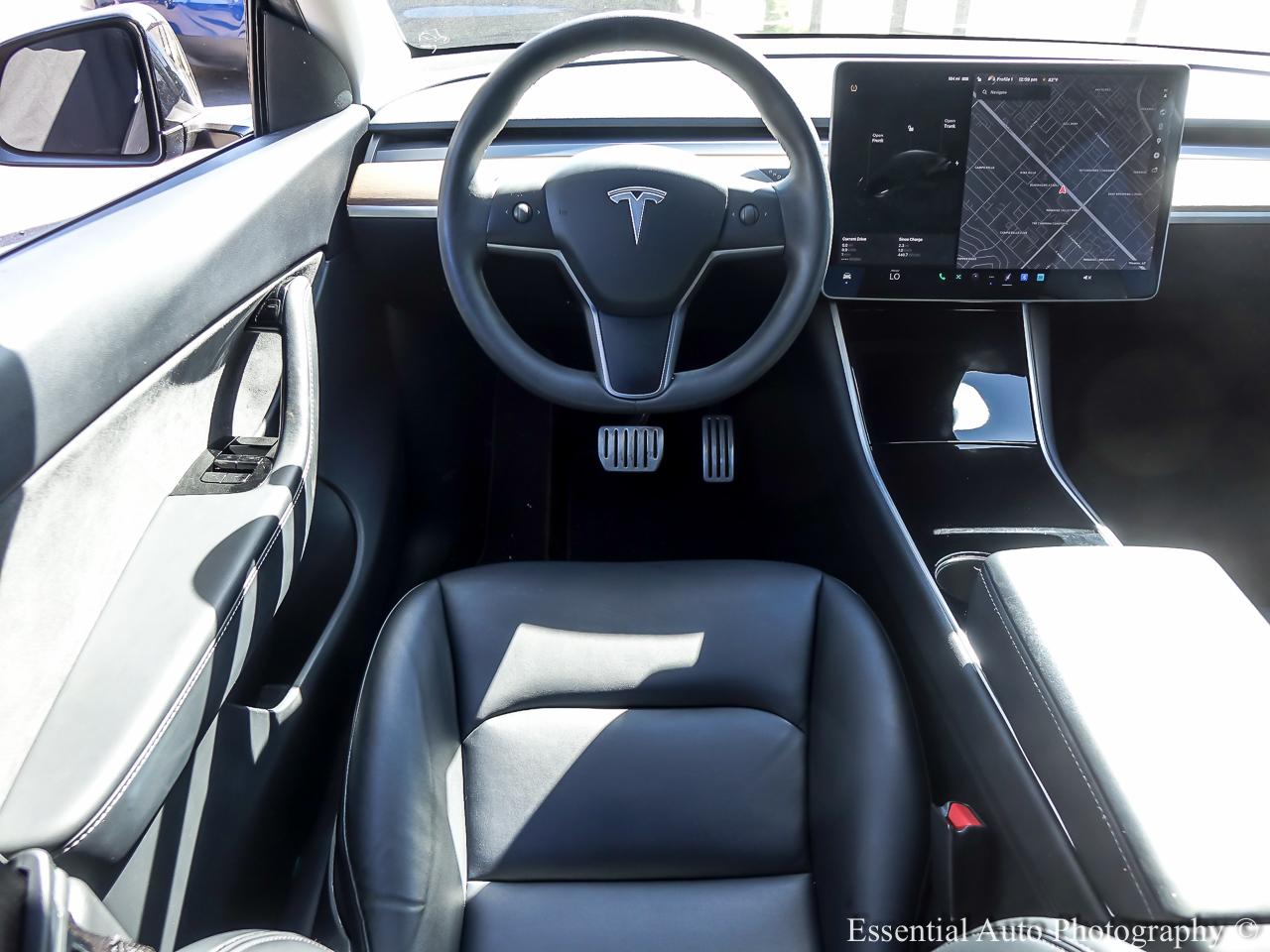 2020 Tesla Model Y Performance 4D SUV - White exterior view 11