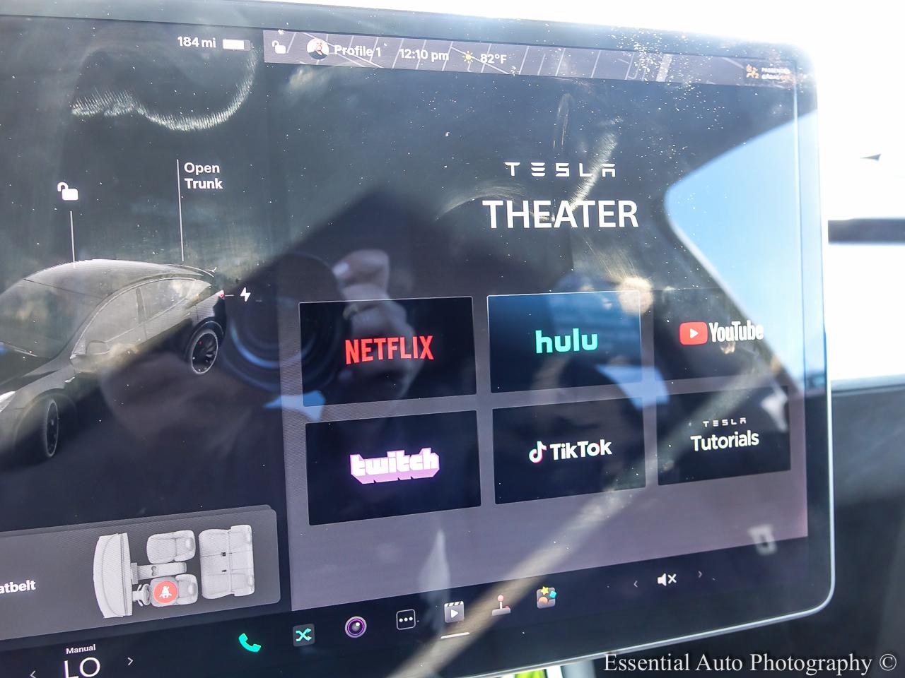 2020 Tesla Model Y Performance 4D SUV - White exterior view 15