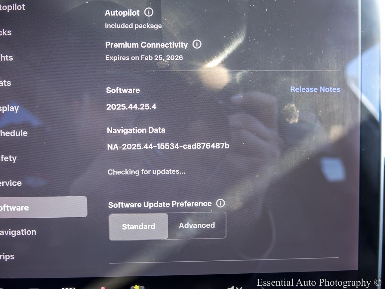 2020 Tesla Model Y Performance 4D SUV - White exterior view 19