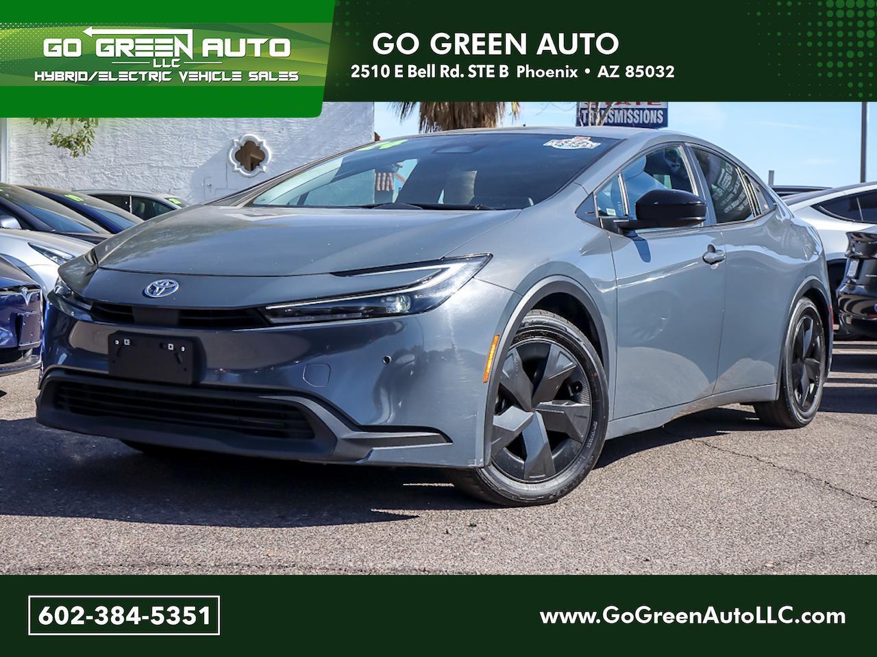 2024 Toyota Prius LE 5D Hatchback - White exterior view 1