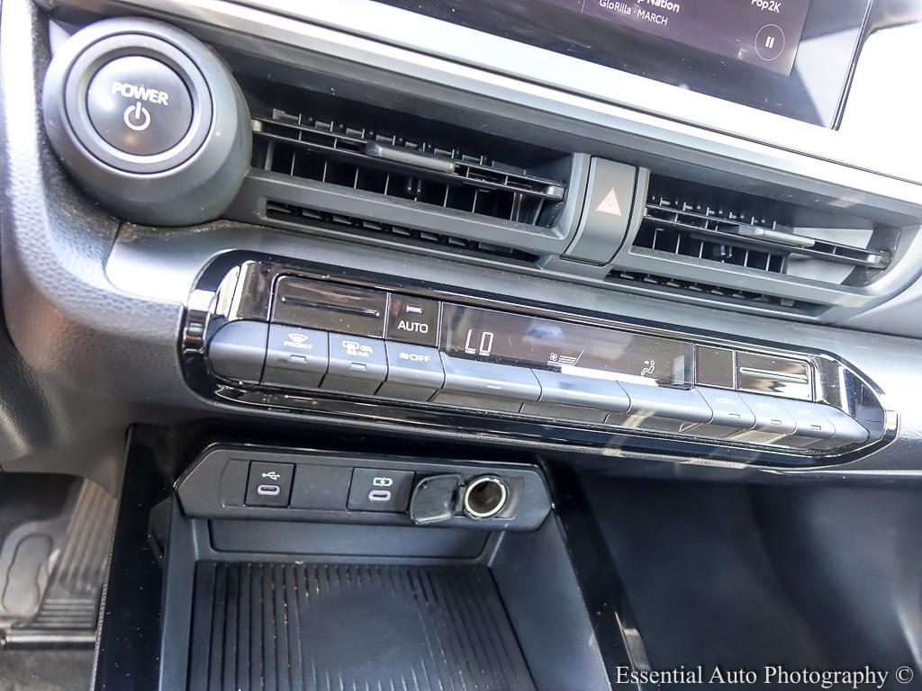 2024 Toyota Prius LE 5D Hatchback - White exterior view 15