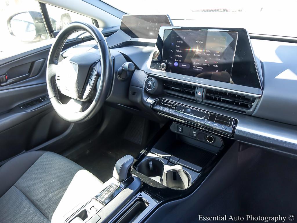 2024 Toyota Prius LE 5D Hatchback - White exterior view 18