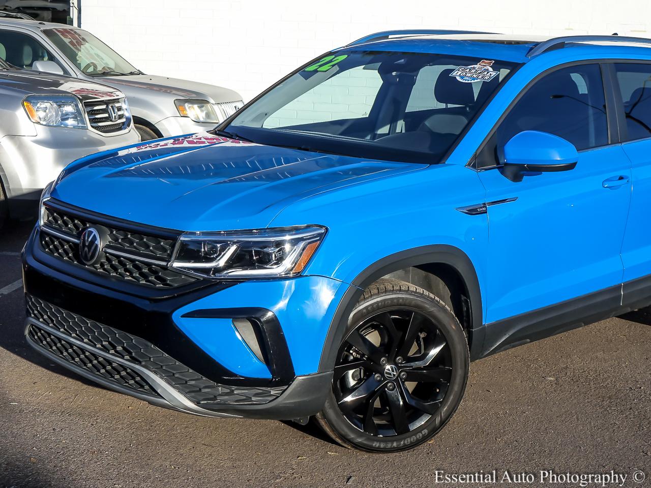 Volkswagen Taos SEL 4D SUV FWD 2022