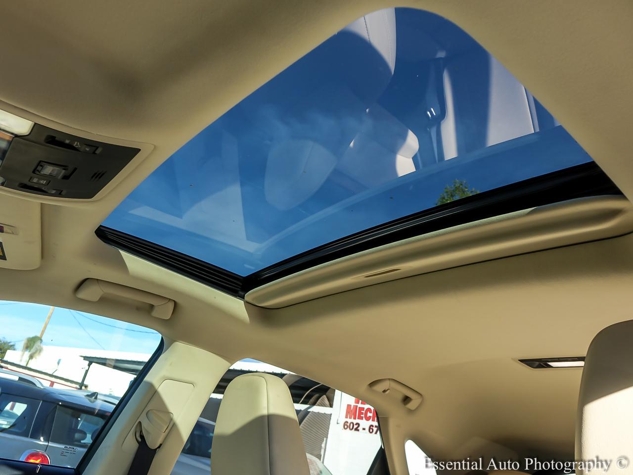 Lexus RX 450h Hybrid 4D SUV AWD 2021