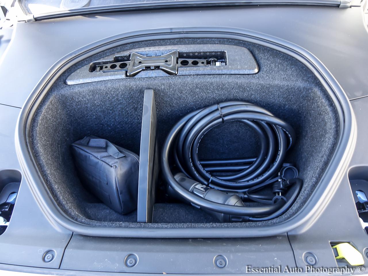 Polestar 2 Base 5D Hatchback RWD 2024