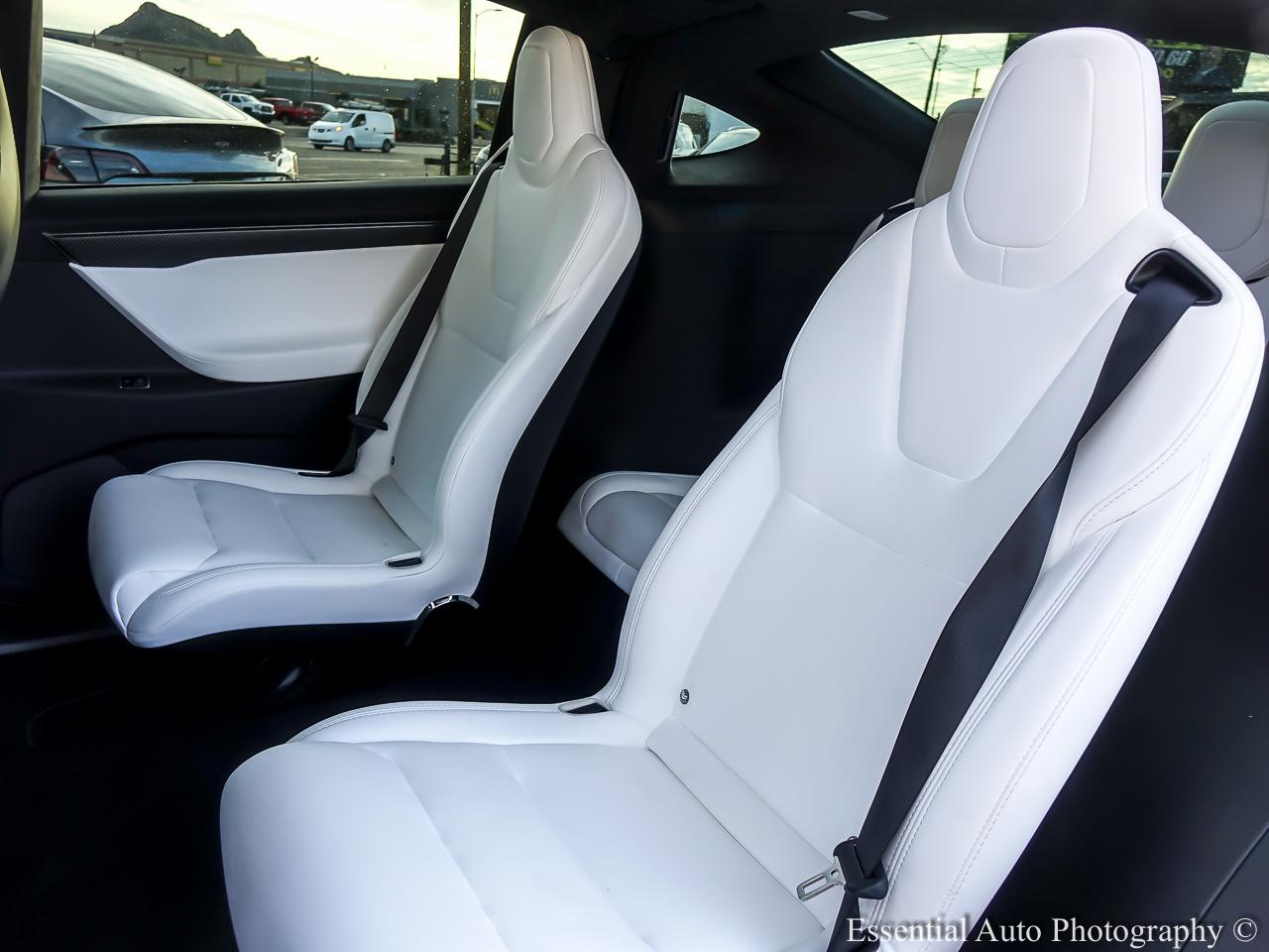 Tesla Model X 75D 2018