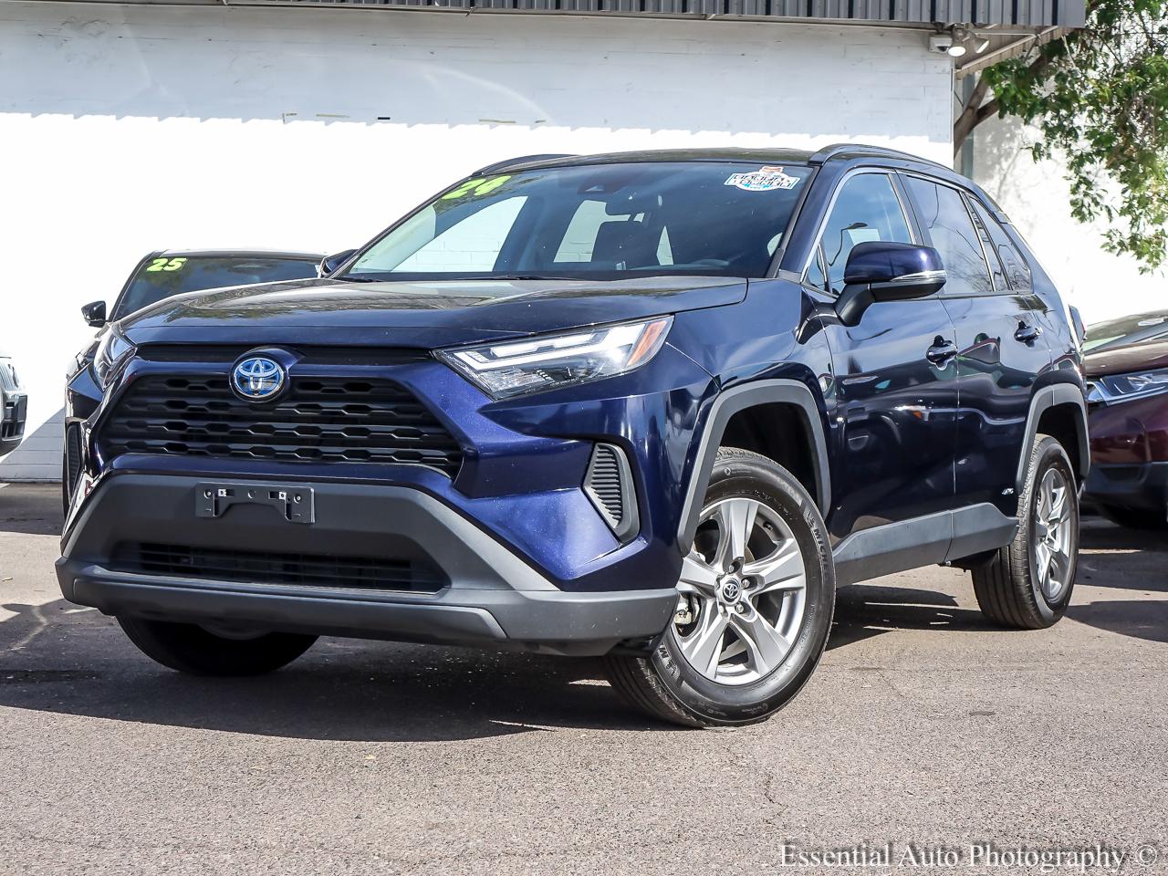 Toyota RAV4 Hybrid AWD 4dr XLE (Natl) 2024