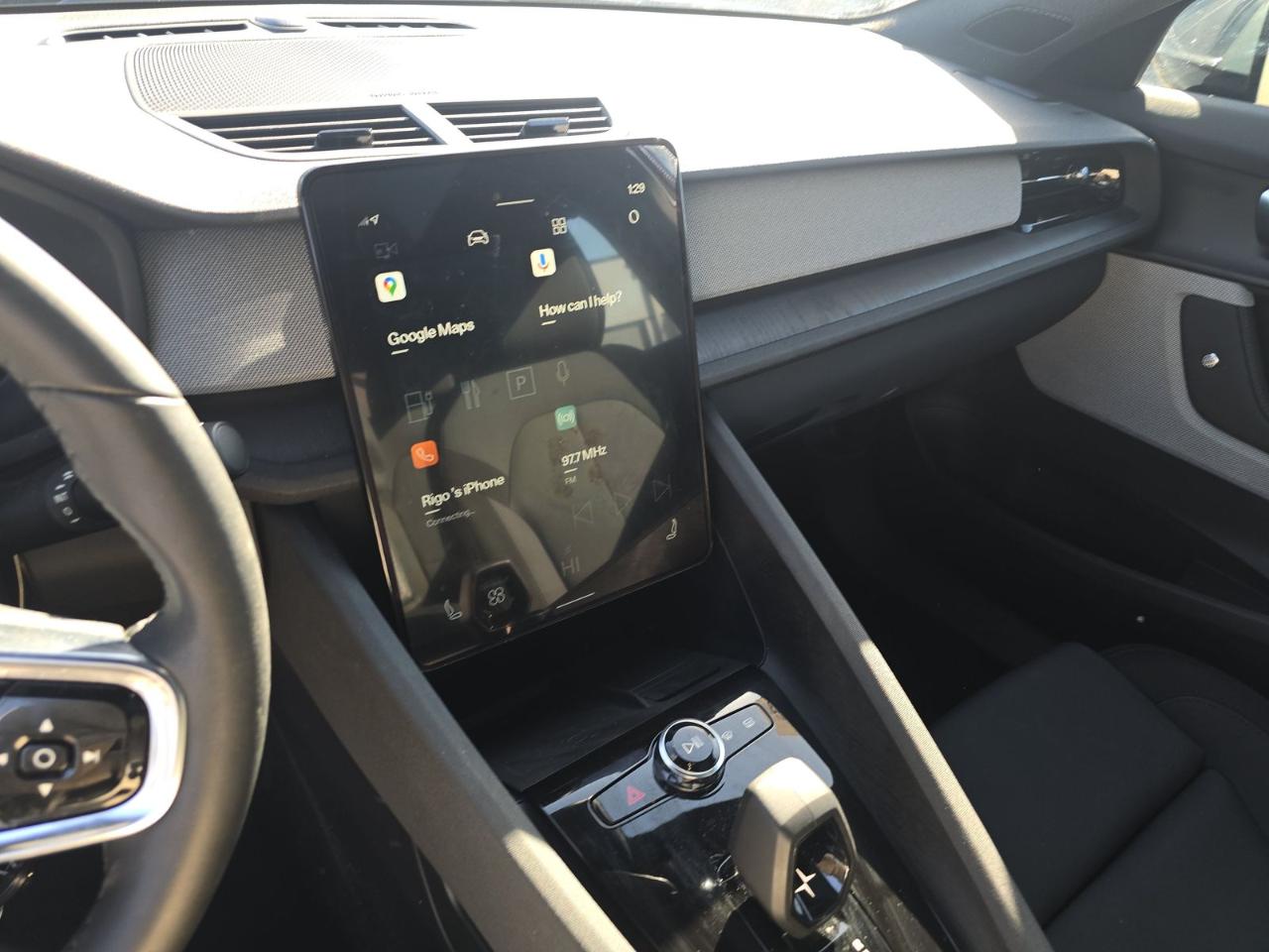 Polestar Polestar 2 Base 5D Hatchback RWD 2024