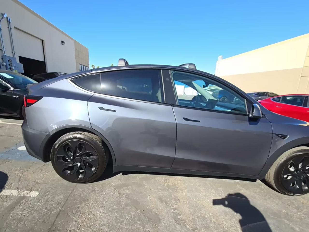 Tesla Model Y Standard Range 4D SUV 2023