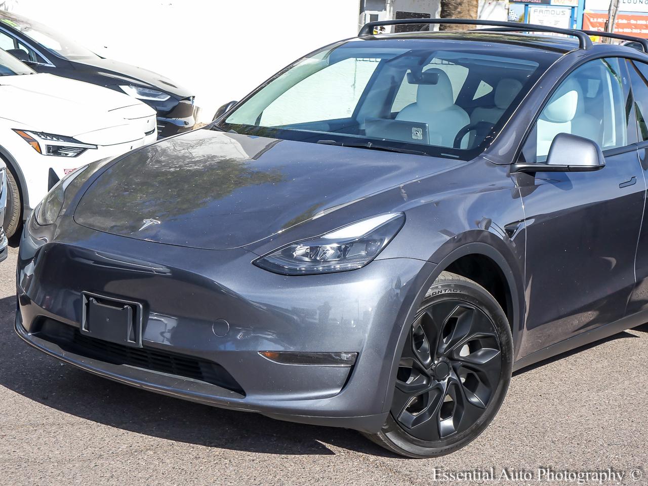 2023 Tesla Model Y Standard Range 4D SUV - Gray exterior view 2