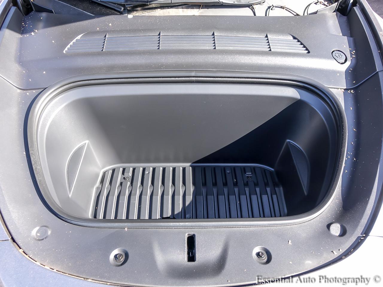 Tesla Model Y Standard Range 4D SUV 2023