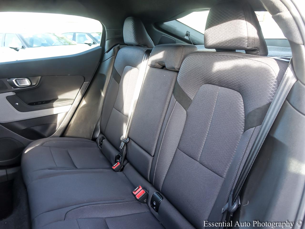 Polestar Polestar 2 Base 5D Hatchback RWD 2024