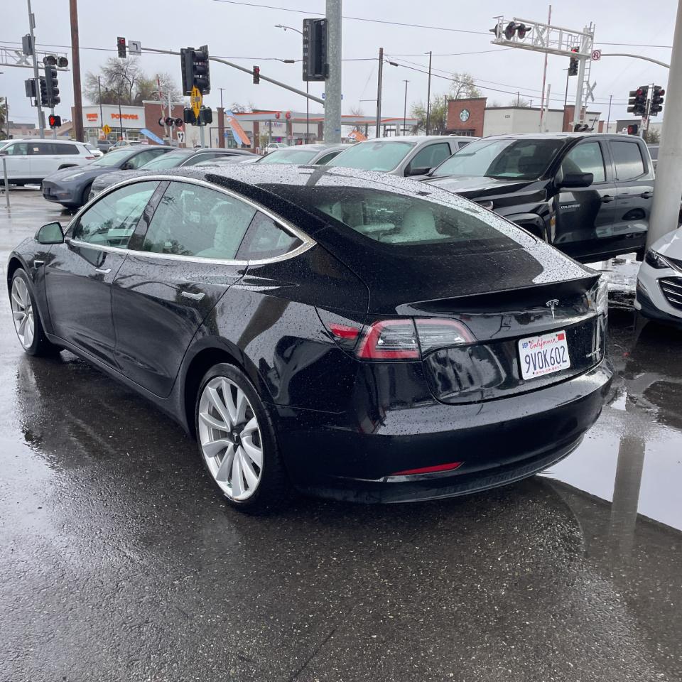 Tesla Model 3 Long Range 4D Sedan AWD 2019