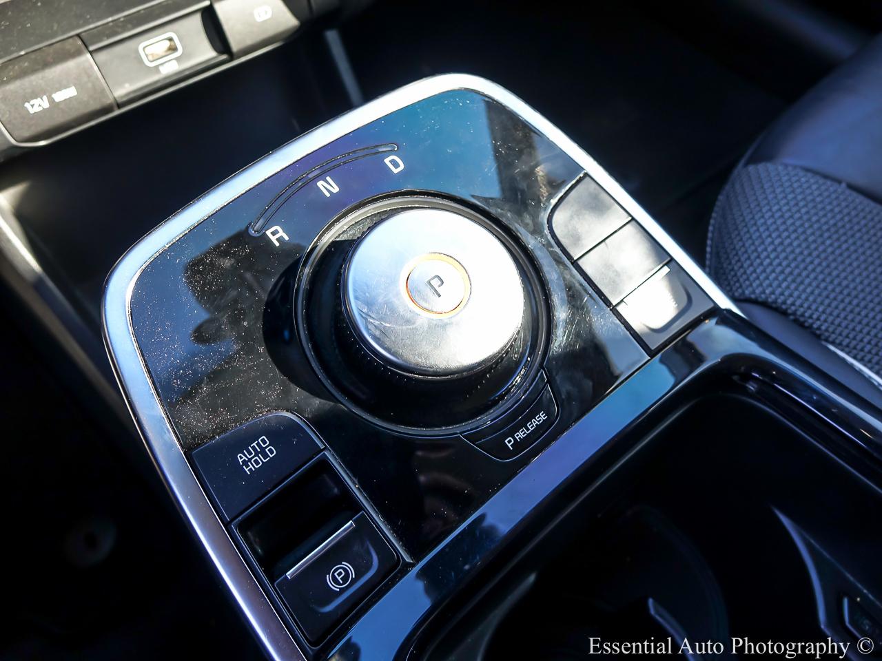 2019 Kia Niro EV EX 4D SUV - White exterior view 16