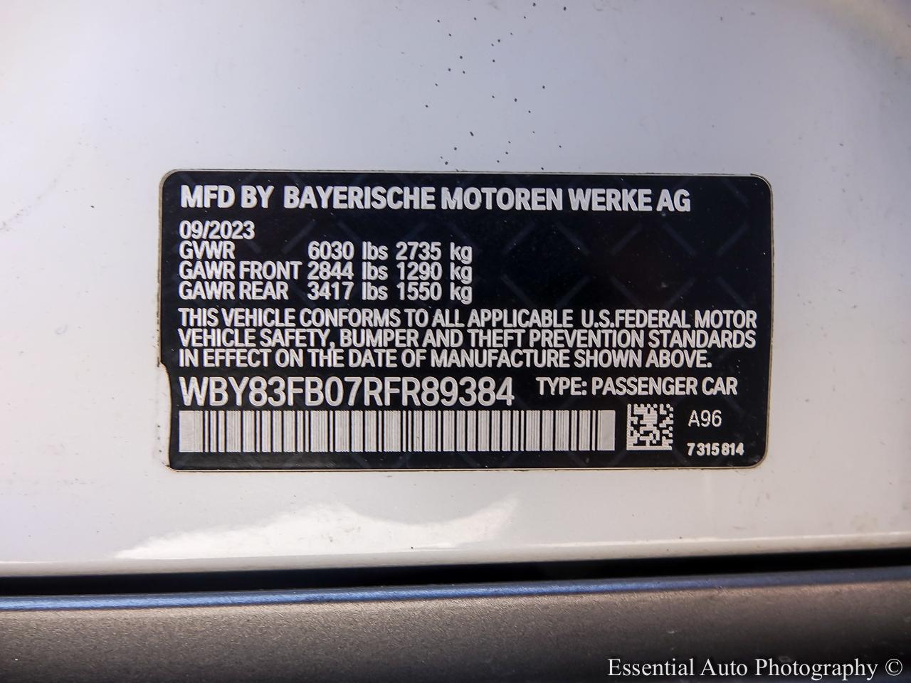 2024 BMW i4 xDrive40 4D Gran Coupe - White exterior view 20