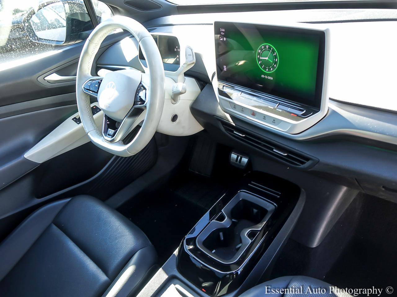 2021 Volkswagen ID.4 1st Edition 4D SUV - Black exterior view 17