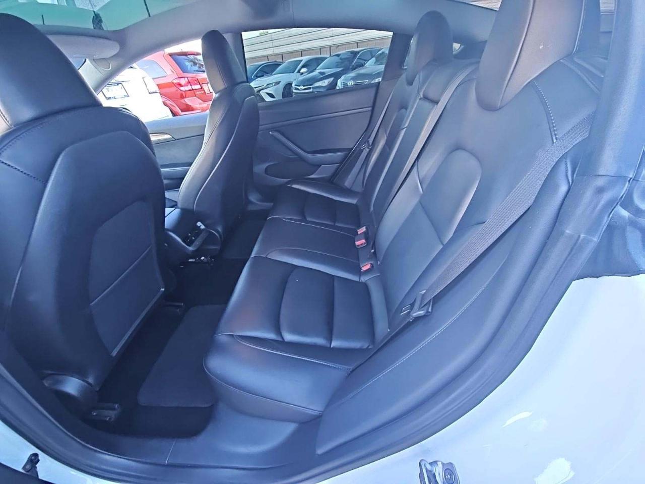 2023 Tesla Model 3 Standard Range Plus 4D Sedan RWD - White exterior view 9