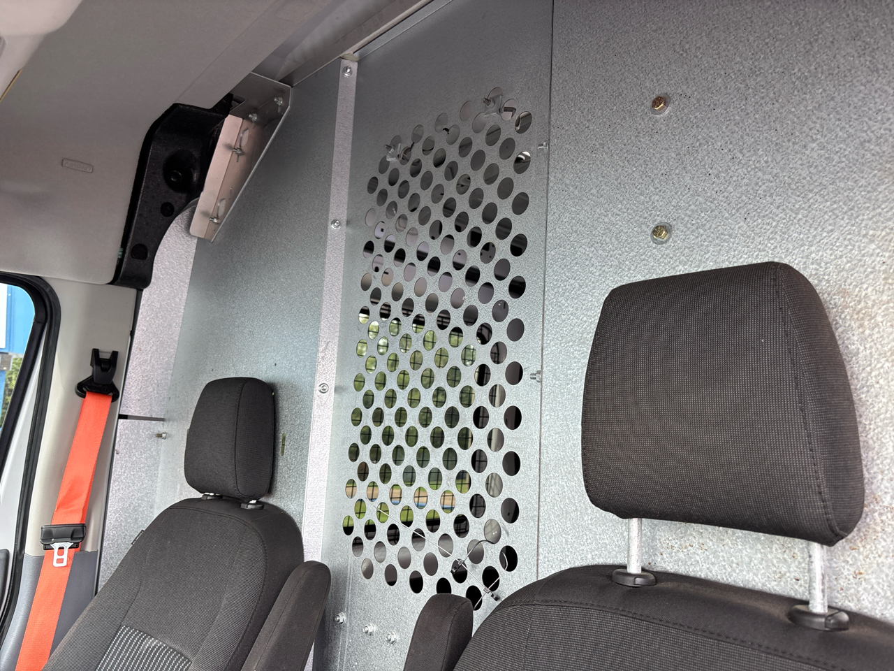 Ford Transit 250 Van Med. Roof w/Sliding Pass. 148-in. WB 2018 Ford Transit 250 Van Med. Roof w/Sliding Pass. 148-in. WB 2018