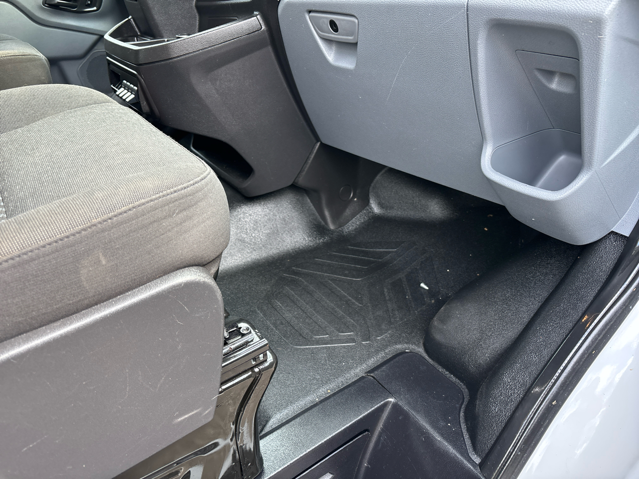Ford Transit 250 Van Med. Roof w/Sliding Pass. 148-in. WB 2018 Ford Transit 250 Van Med. Roof w/Sliding Pass. 148-in. WB 2018