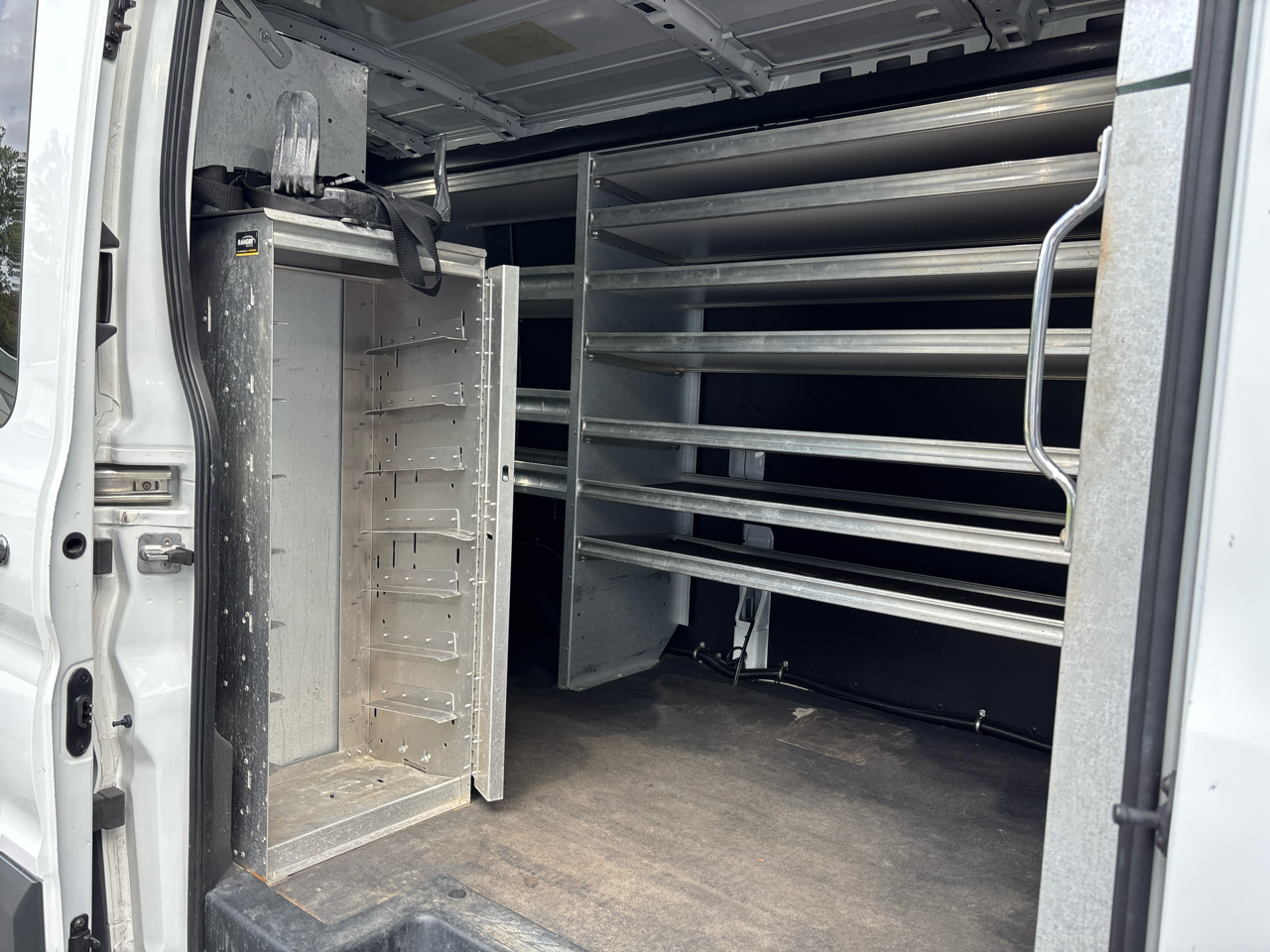 Ford Transit 250 Van Med. Roof w/Sliding Pass. 148-in. WB 2018 Ford Transit 250 Van Med. Roof w/Sliding Pass. 148-in. WB 2018