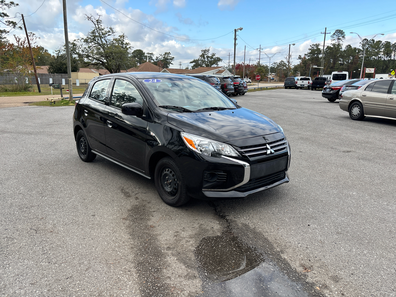 Mitsubishi Mirage ES CVT 2024