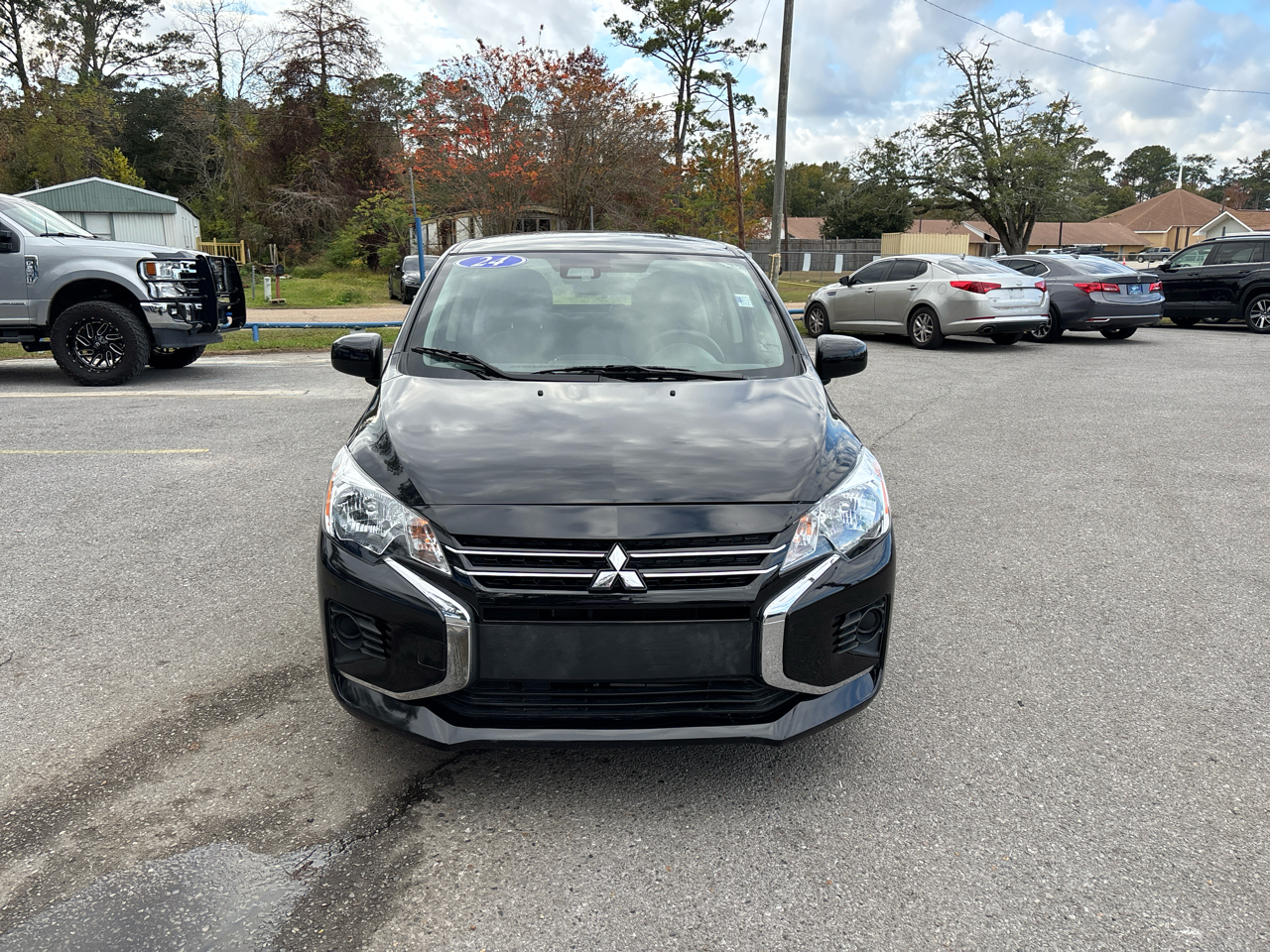 Mitsubishi Mirage ES CVT 2024