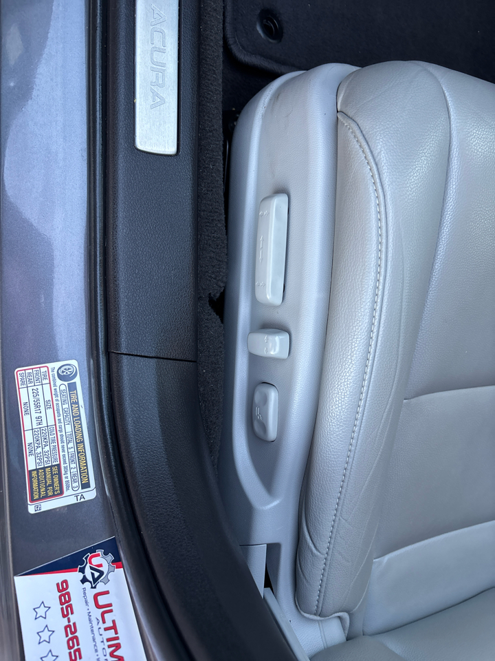 Acura TLX Base 2.4L 2020