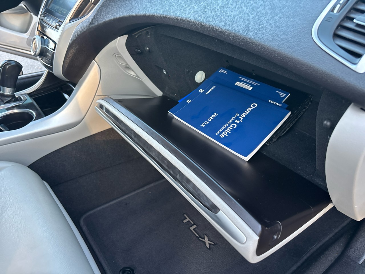 Acura TLX Base 2.4L 2020