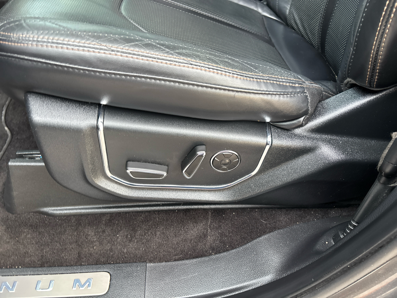 Ford Expedition Platinum 2WD 2019