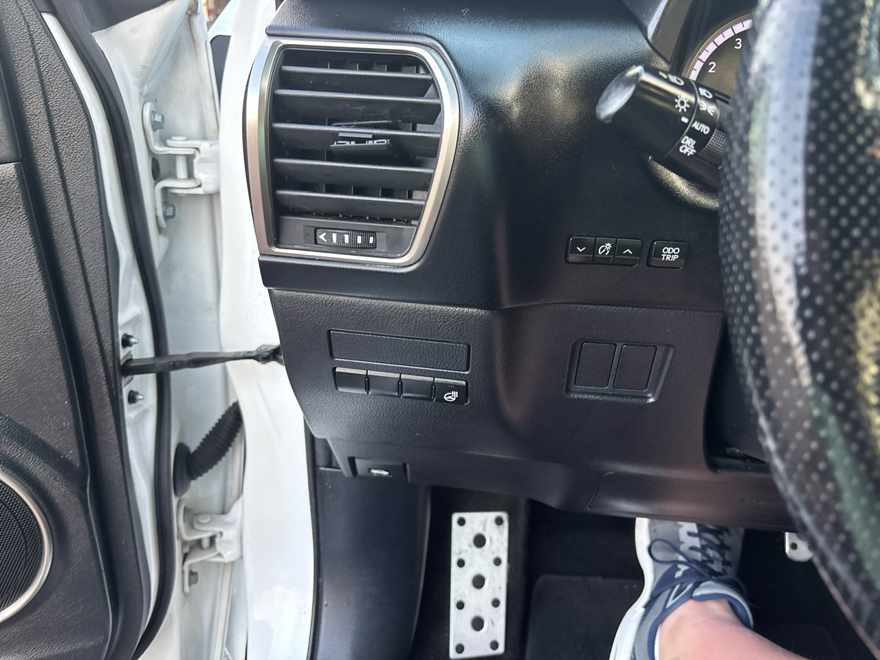 Lexus NX 200t FWD 2017