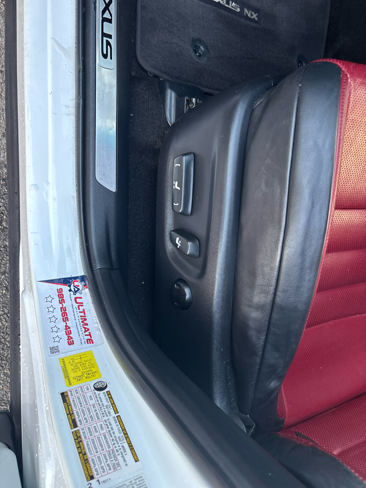 Lexus NX 200t FWD 2017