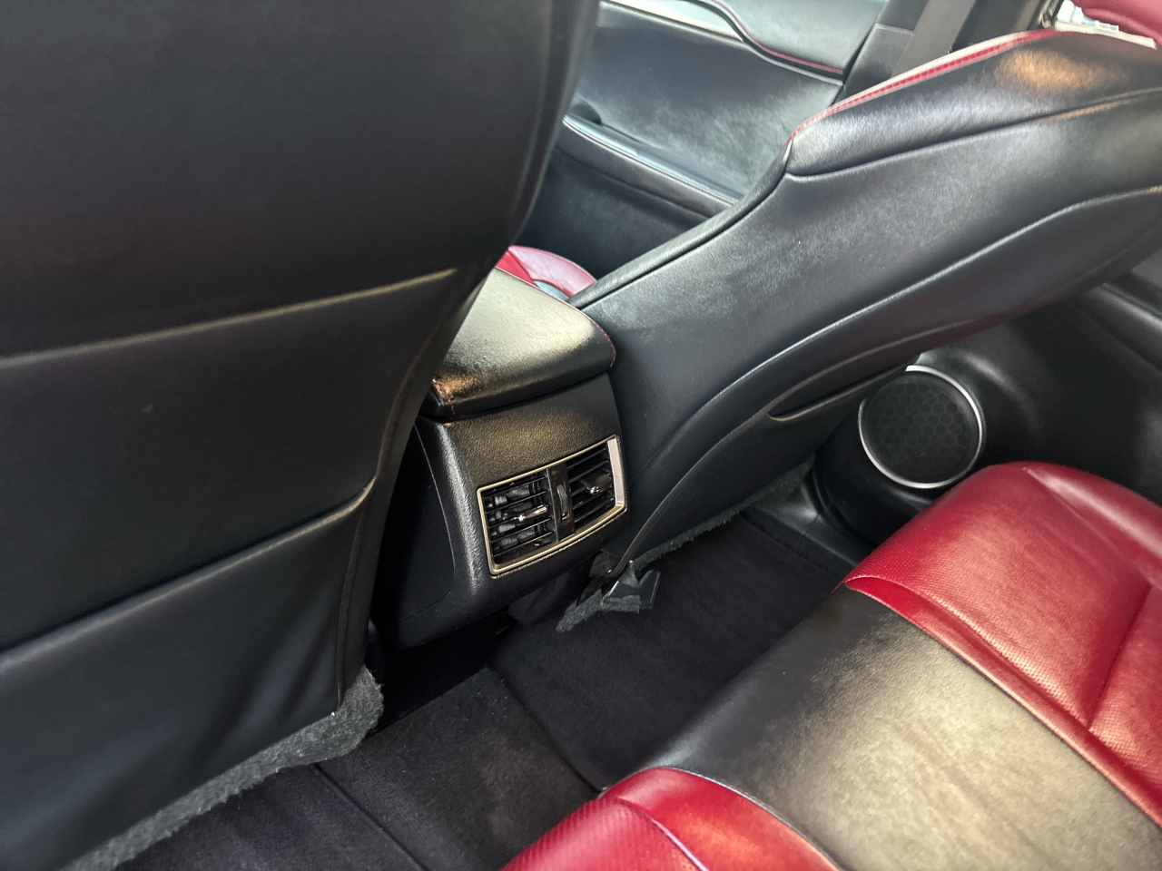 Lexus NX 200t FWD 2017